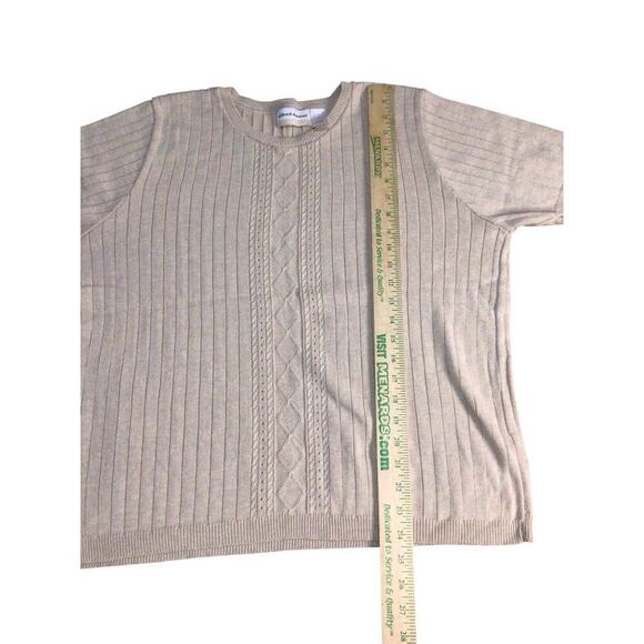 Plus Size 2X Alfred Dunner Lightweight Tan Short Sleeve Sweater - Picture 6 of 6